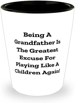 Сладък дядо, да Бъде дядо - Това е най-Добрият Повод, За Да Отново да Играе Като децата!, Дядо Взе Чаша Вино От Внука